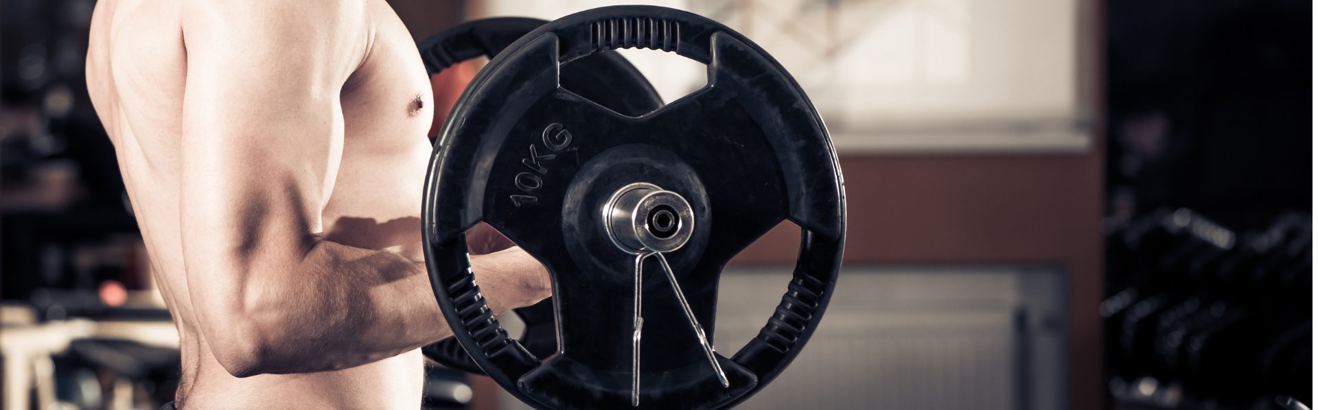 FITNESS & BODY BUILDING